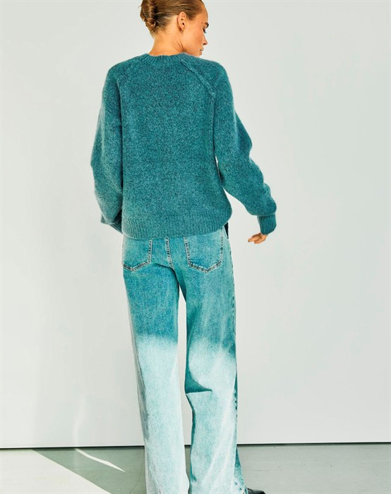 Andrea WBL Cropped Strik 